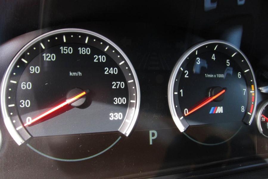  BMW M5 2012 года  (фото 14 из 319)